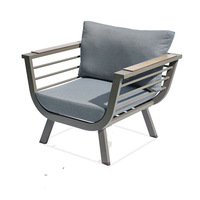 Ensemble de meubles de jardin de haute qualité, modernes et populaires, avec structure en aluminium, pour terrasse et salon de jardin, comprenant un canapé et une table basse.
