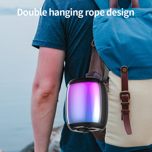 ลำโพงไร้สาย LED กระพริบสีสันสดใสกันน้ำรองรับไมโครโฟนไร้สายคาราโอเกะพร้อมเสียงก้องสเตอริโอรอบทิศทาง KTV - Product Image 5