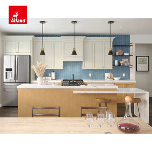 Gabinete de Cocina Alland con Puerta Estilo Shaker en Acabado Glaseado Color Ember <span class=keywords><strong>y</strong></span> Teñido Color Maple Rye, con Encimera de Piedra de Dos Niveles - Product Image 2