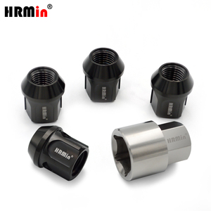 HRMin 10.9 Grade Gr.5 Écrous de roue <span class=keywords><strong>antivol</strong></span> en titane Écrou de roue en titane M14 * 1.5*27mm ForJeep, <span class=keywords><strong>Land</strong></span> <span class=keywords><strong>Rover</strong></span>,Tesla, Cherokee,Jaguar VW - Product Image 1
