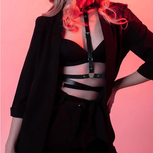 Cuir Sexy Punk Pu cuir corps chaîne Bondage goujon jarretelles ceinture jambe anneau Bandage corps harnais poitrine ceinture <span class=keywords><strong>pour</strong></span> les femmes - Product Image 4