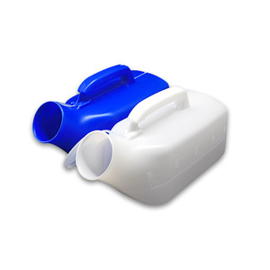 Plastic Urinal 2000ml Rectangle Portable With Lid For Elderly Men Bedridden Use White And Blue - Product Image 1