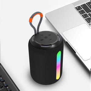 Haut-parleur Bluetooth sans fil portable d'extérieur personnalisé avec subwoofer RGB coloré pour une atmosphère immersive - Product Image 1