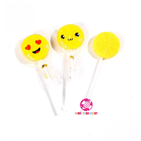 Fabricant Chinois Halal Sucette Fruit Aromatisé Doux Bâton Dur Bonbons Mignon Jaune Sourire Expression Sucette