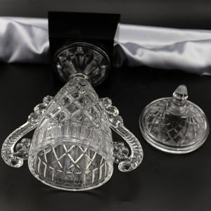 Vente en gros Trophée <span class=keywords><strong>de</strong></span> cristal Boucliers <span class=keywords><strong>de</strong></span> verre/Trophées et médailles <span class=keywords><strong>de</strong></span> cristal/Trophée <span class=keywords><strong>de</strong></span> la <span class=keywords><strong>coupe</strong></span> <span class=keywords><strong>de</strong></span> cristal k9 - Product Image 4