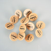Marqueurs de balle de golf en bois de bambou avec logo personnalisé