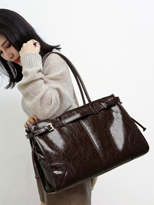 Nouveaux sacs à bandoulière de créateurs de mode, sacs à main en cuir véritable de haute qualité, sacs messager décontractés, sacs à main et pochettes pour femmes - Product Image 3