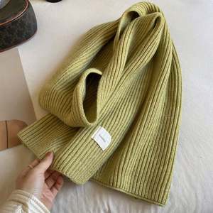 Bufanda Larga de Punto Acrílico 100% de Color Sólido Personalizada al por Mayor para Hombre y Mujer - Product Image 6