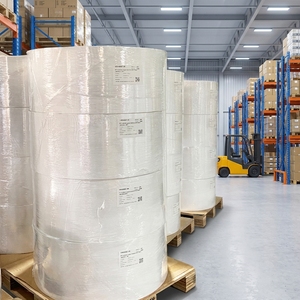 Étiquettes thermiques blanches en rouleau jumbo, enduites, écologiques, matière première, découpe personnalisée, autocollantes, vierges, pour emballage, de l'usine <span class=keywords><strong>Antac</strong></span> - Product Image 1
