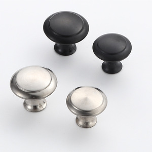 Poignée champignon Source Hardware en acier inoxydable noir et argent, bouton rond pour meuble, poignée de tiroir et de porte à trou unique - Product Image 2