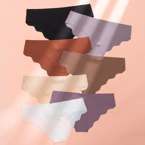 Nouvelles culottes sexy sans couture pour femmes européennes et américaines 2024, avec bord ondulé, pour le sport et le yoga, tentation transfrontalière, culottes chaudes - Product Image 1