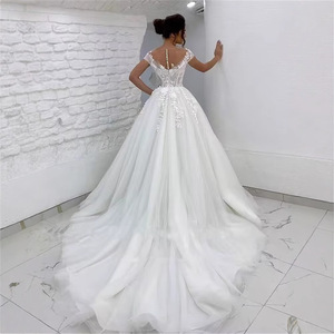 JM325 <span class=keywords><strong>Abito</strong></span> da <span class=keywords><strong>Sposa</strong></span> Estivo Taglie Forti con Strascico <span class=keywords><strong>Lungo</strong></span> in Chiffon Monospalla e Pizzo 3D <span class=keywords><strong>Bianco</strong></span> per la <span class=keywords><strong>Sposa</strong></span> - Product Image 3