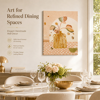Peinture à l'huile sur toile, style pastoral et artistique folklorique, avec motif de vase, bouquet et table à carreaux, fond en arche, à l'ochre moutarde, à l'impasto et peinte à la main