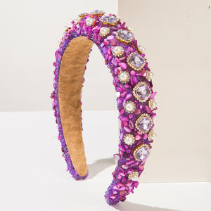 Serre-tête vintage en cristal et diamant avec rembourrage éponge épais pour les fêtes - Product Image 5