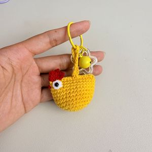 Porte-clés Poussin au Crochet Fait Main, Charme de Sac Tricoté Mignon en Forme de Poulet, Mini Pendentif Animal avec Clochette et Étoile, Cadeau pour Filles - Product Image 5