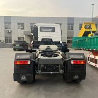 Traktor Kontainer HOWO NX 6x4 Bekas 10 Roda LHD Emisi Euro2 371-420hp Kapasitas Muatan 31-40T untuk Transportasi Pelabuhan