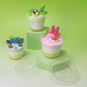 Großhandel einweg transparente PS-Kunststoffbecher Deckel Dessertbehälter Tiramisu Gebäck Kuchen Großhandel einweg-Kunststoffbecher
