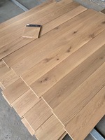 Parquet en bois huilé UV brossé en chêne blanc européen au design moderne et naturel Parquet droit en bois d'ingénierie pour la décoration intérieure
