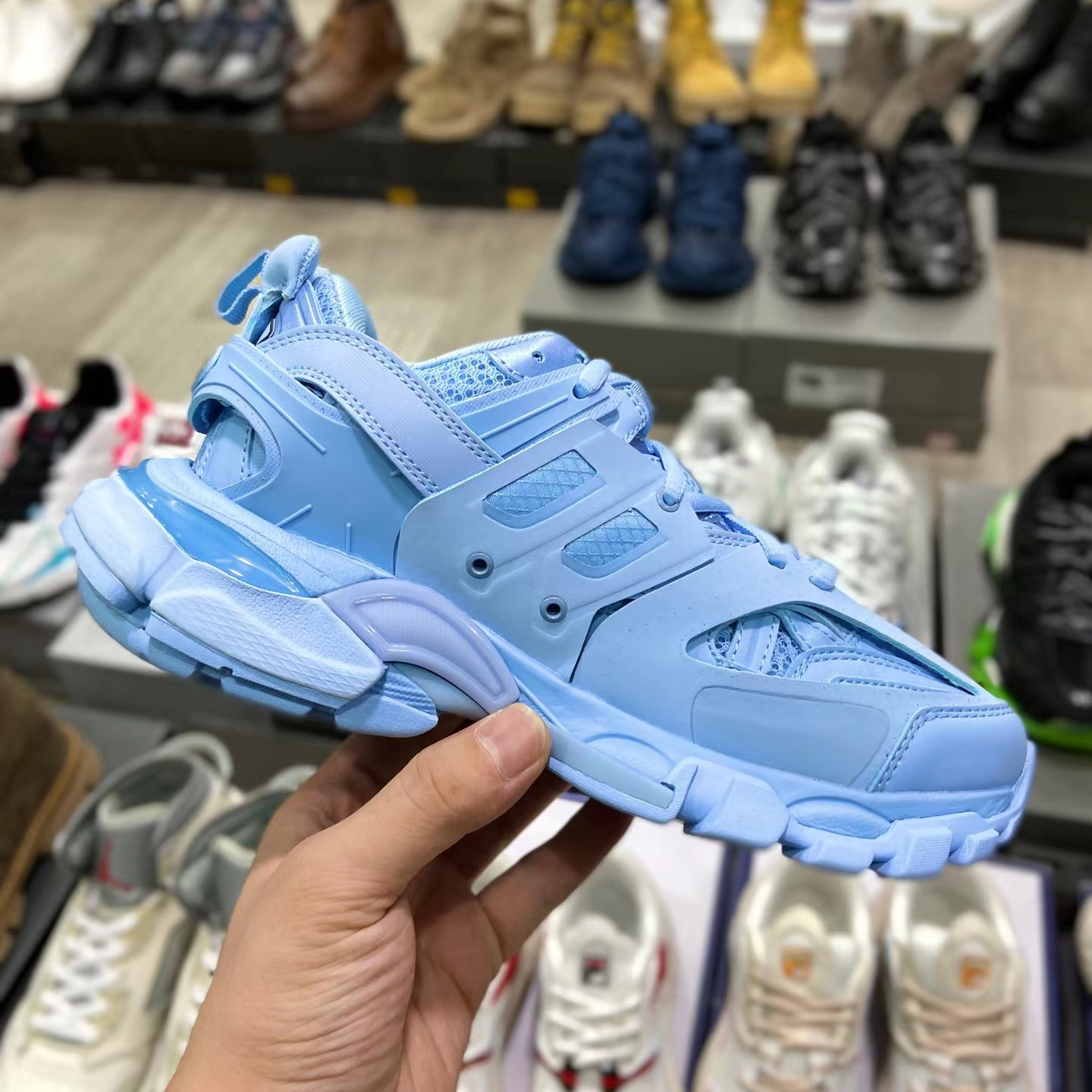 Promozione italian, Shopping online per italian promozionali - cingoli in  gomma scarpe.alibaba.com