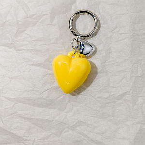 Tas cincin logam gantungan kunci bentuk hati kartun lucu Aksesori liontin liontin grosir hadiah Resin pelangi gantungan kunci mobil hati persik