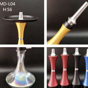 Moderno Set de Hookah de Cristal con Vástago de Aluminio y Boquillas Coloridas para Uso en Bares y Lounges - Product Image 4