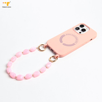 Femme Mignon Etui de Téléphone Avec Sangle Pierre Chaîne Cordon Poignet Aimant Dans Crossbody Chaîne de Téléphone 14 Pro Max Pour iPhone Porte-clés de Téléphone