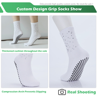 Chaussettes de yoga personnalisées avec strass papillon, chaussettes de yoga en coton tricoté avec paillettes pour femmes, antidérapantes, chaussettes de Pilates