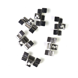 Clip de serrage en acier inoxydable pour WPC Decking Wood Plastic Composite Board - Product Image 6
