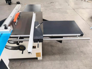 Sierra de mesa deslizante de precisión con inclinación de 45 grados y cuchilla de corte para trabajar la madera - Product Image 5