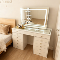 Offre Spéciale de coiffeuse moderne avec miroir éclairé par LED Usine Vente en gros Bureau de courtoisie moderne avec rangement pour meubles de chambre à coucher