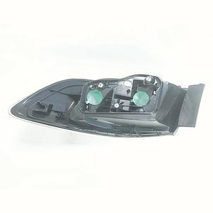 Accesorios para Automóviles BBP2-51-150/160 BFF4-51-150/160, Luz Trasera Exterior de 12V para Sedán <span class=keywords><strong>3</strong></span> BL de 4 Puertas, 2008-2012, Motor <span class=keywords><strong>1.6</strong></span>, Color Rojo - Product Image 6
