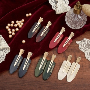 Qianjin Pinces à <span class=keywords><strong>Cheveux</strong></span> en Acétate sans Plis à Logo Personnalisé Barrettes de Luxe Antidérapantes avec Pince Métallique Fournisseur d'Usine - Product Image 1