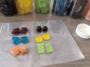 OEM Private Label Vegane Halal Kollagen Biotin Multivitamin-Ergänzung für Haare, Haut und Nägel in Gummiform - Product Image 4