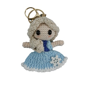 Poupée en coton tissée à la main, <span class=keywords><strong>princesse</strong></span> de dessin animé super mignonne, avec un porte-clés créatif en laine crochetée, ornements suspendus - Product Image 5