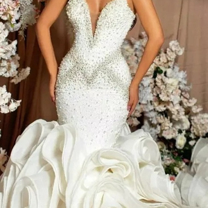 New Hot Style Tube <b>Top</b> V-neck Sexy Beads Handmade Flowers Fishtail Tail Custom <b>Wedding</b> Dress - Product Image 1