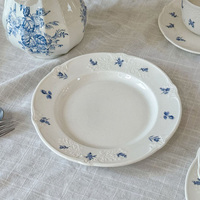 Service de table en céramique de style français, motif floral et végétal, assiette, bol, tasse et soucoupe en porcelaine