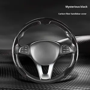 Cubierta <span class=keywords><strong>de</strong></span> manillar <span class=keywords><strong>de</strong></span> casete <span class=keywords><strong>de</strong></span> cuero tipo D Universal <span class=keywords><strong>de</strong></span> cuatro estaciones ultrafina cubierta <span class=keywords><strong>de</strong></span> volante <span class=keywords><strong>de</strong></span> fibra <span class=keywords><strong>de</strong></span> carbono <span class=keywords><strong>para</strong></span> coches <span class=keywords><strong>de</strong></span> hombres y mujeres - Product Image 3