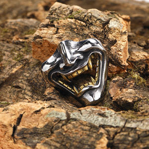 Kalung liontin masker hantu mulut besar, perhiasan Jepang kalung gigi berlapis emas 18k - Product Image 5