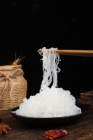 Pasta Konjac Makanan Diet Fettuccine Rendah Karbohidrat Mie Instan Putih 270g Kotak Besar Bilas Tiriskan Siap Makan 2 Menit