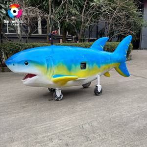 Manège extérieur en forme de requin, voiture robot électrique pour enfants, idéal pour parcs à thème, centres commerciaux et aires de jeux commerciales - Product Image 3