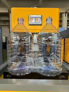 Machine à fabriquer des bouteilles d'eau en <span class=keywords><strong>plastique</strong></span> 20 <span class=keywords><strong>litres</strong></span> 5 gallons PET - Product Image 4