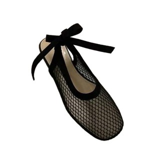Sandalias planas casuales de verano 2026 de nuevo diseño con malla hueca transpirable y punta cerrada para mujer (Mules) - Product Image 5