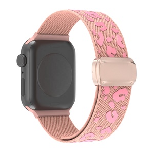 Nouvelle sangle de remplacement élastique à boucle magnétique à imprimé léopard pour bracelet de montre Iwatch pour Apple Watch 10/9/8 46 mm 42 mm 49 mm SE - Product Image 1