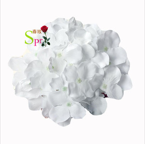 SPR 100 PCS/LOT Venta al por mayor Flores artificiales de hortensia de seda baratas Cabezas Flores artificiales decorativas para el hogar - Product Image 3