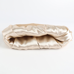 LCC3361 Bonnet d'hiver en tricot tendance, bonnet en <span class=keywords><strong>satin</strong></span> de soie, logo brodé personnalisé, bonnets avec logo brodé - Product Image 4