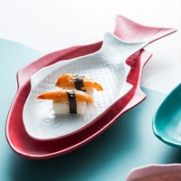 Offre Spéciale assiettes en céramique colorées en forme de poisson, plateau décoratif de stockage de snacks, plats de service en céramique