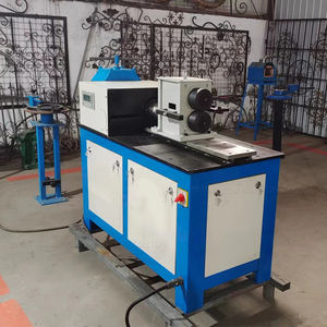 Machine <span class=keywords><strong>de</strong></span> cintrage et <span class=keywords><strong>de</strong></span> pliage <span class=keywords><strong>de</strong></span> tuyaux en acier Machine <span class=keywords><strong>de</strong></span> torsion <span class=keywords><strong>de</strong></span> tuyaux carrés Machine <span class=keywords><strong>de</strong></span> production <span class=keywords><strong>de</strong></span> fer à 5 fonctions - Product Image 1