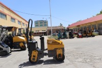 Machine compacte de 1 tonne et 10 kW, facile à déplacer, sortie stable, mini-machine d'ingénierie