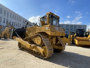 รถดันดินตีนตะขาบ Caterpillar D8R มือสอง สภาพดี คุณภาพสูง เหมาะสำหรับงานดิน - Product Image 4
