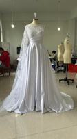 LY-WD0038 Robe de Mariée Blanc Ivoire Coupe A-ligne avec Jupe Élégante Ornée de Dentelle Perles, Épaule Unique, Taille Plus, Classique et Élégante